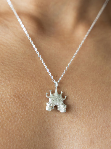 The Oddli Castle Necklace