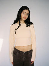 Load image into Gallery viewer, Light Peach Basic Long Sleeve
