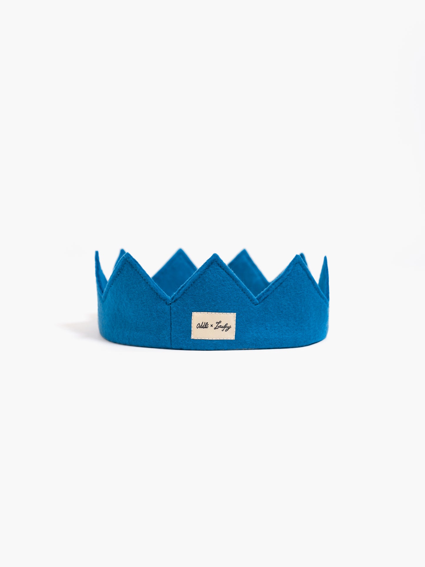 Laufey x Oddli Crown Kit