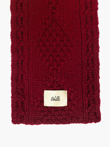 Cable Knit Skinny Scarf