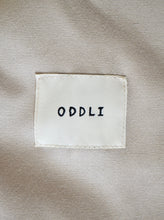 Load image into Gallery viewer, The Oddli Blanket
